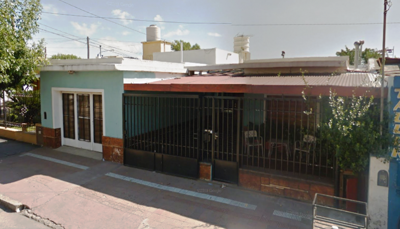 CASA EN VENTA SOBRE AV SANTA ANA 2500