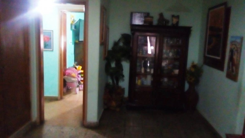 CASA EN VENTA SOBRE AV SANTA ANA 2500