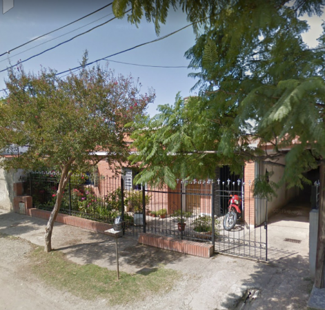 CASA EN VENTA ZONA RUTA 20