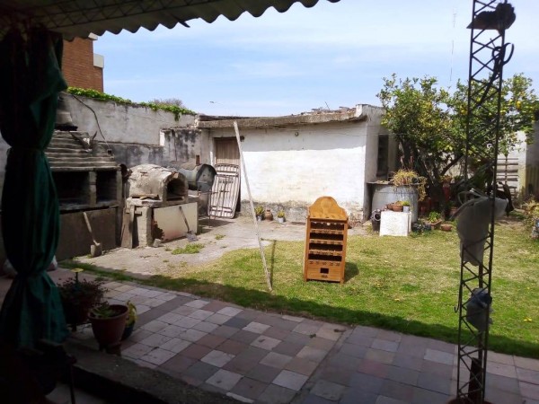 CASA EN VENTA ZONA RUTA 20