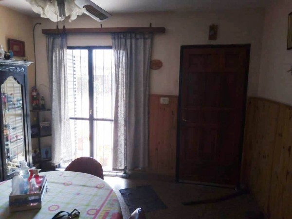 CASA EN VENTA ZONA RUTA 20