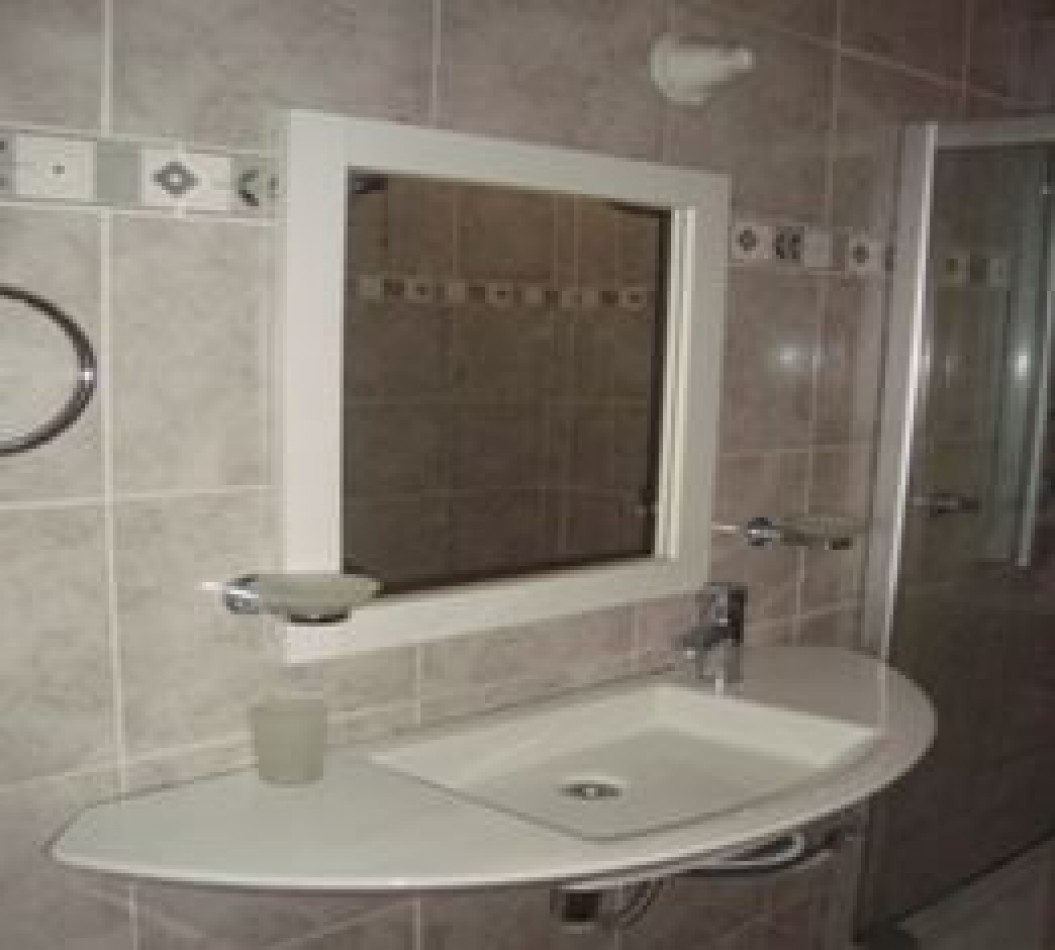 CASA EN ALQUILER BARRIO ALTO ALBERDI