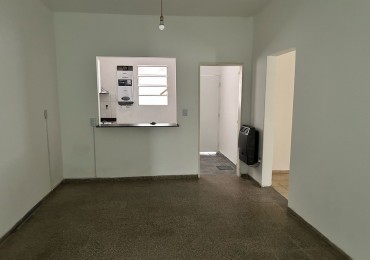 CASA EN ALQUILER BARRIO RESIDENCIAL SANTA ANA