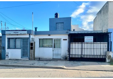 CASA EN VENTA ZONA RUTA 20 - BARRIO SAN ROQUE